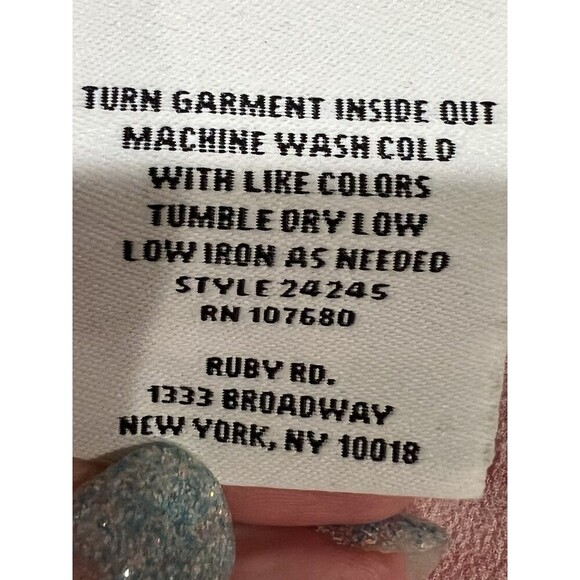 Ruby Rd. Floral Lightweight pink and purple Plus Size Top 2X - Picture 7 of 7